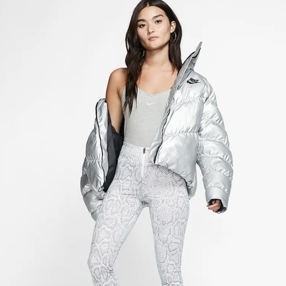 nike silver jacket